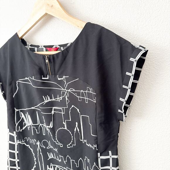 W FOR WOMEN | Black White Shift Dress Straight Cut Sleeveless Skyline | Size 8 - Picture 4 of 8